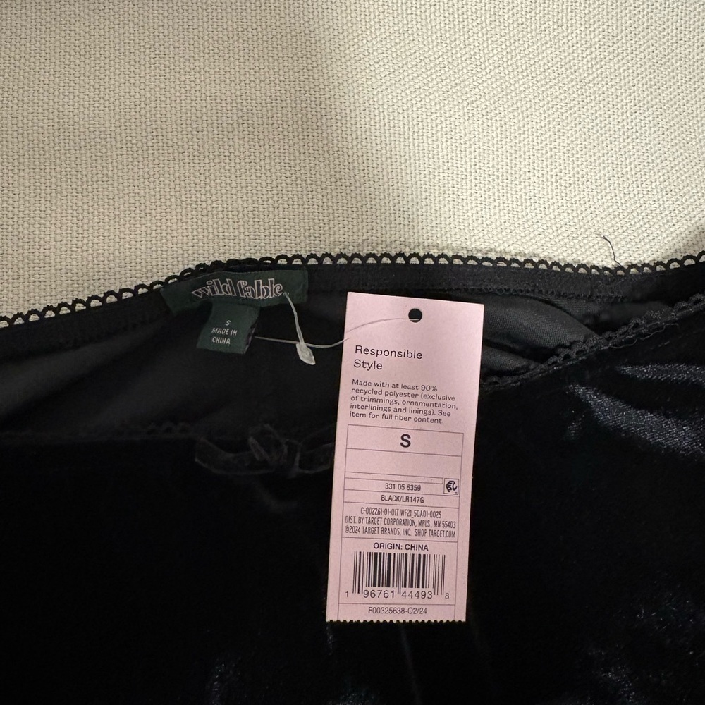 Suede Like Pencil Skirt - Picture 3 of 3